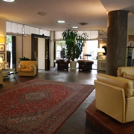 Hotel Continental Brescia 4*