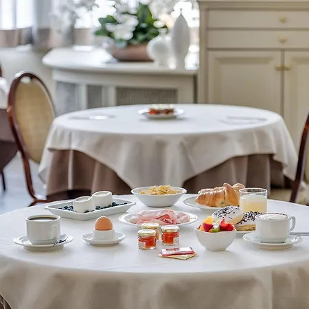 Continental Brescia Hotel