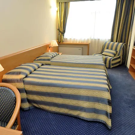 Continental Brescia Hotel 4*