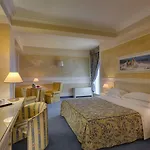 Hotel Continental Brescia 4*