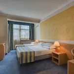 Continental Brescia Hotel 4*